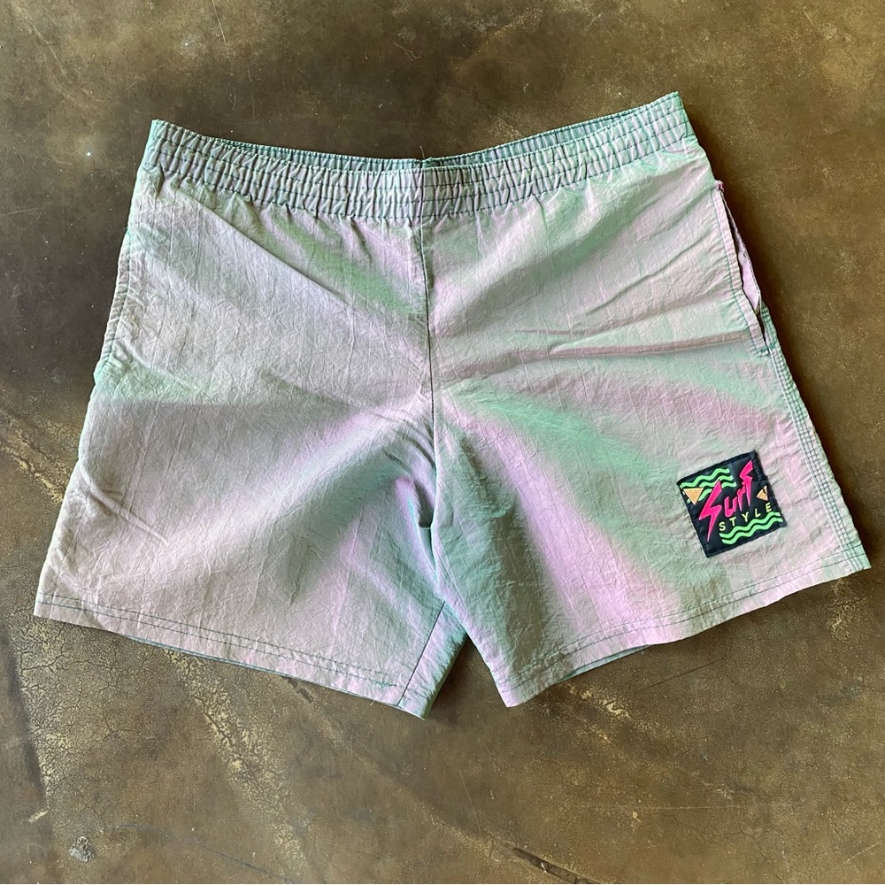 VTG 90s Surf Style Green Pink Men Multicolor Shiny Oilslick Athletic Swim Shorts